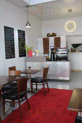 Nooms' Kitchen Thai Cuisine