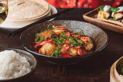 White And Wong's - Queenstown