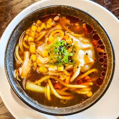 White And Wong's - Queenstown