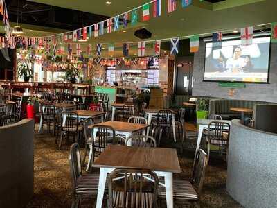 Foundation Bar Kitchen Lounge