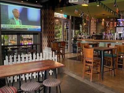 Foundation Bar Kitchen Lounge