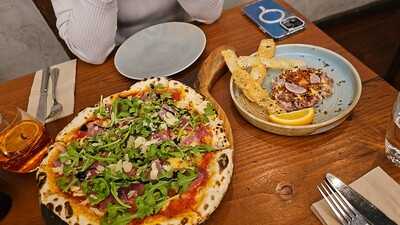 Francesca's Mobile Pizza