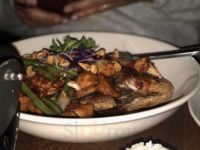 Le Saigon Vietnamese Kitchen