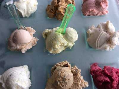 Penguino Ice Cream Cafe