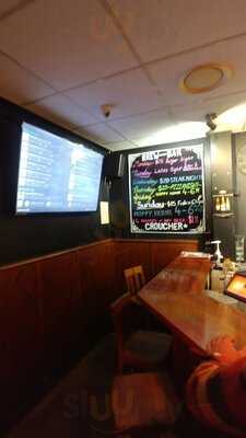 Brew / Craft Beer Pub