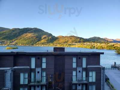 Stacks, Pizza & Burger Bar