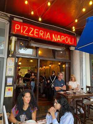Pizzeria Napoli