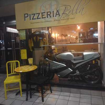 Pizzeria Bella