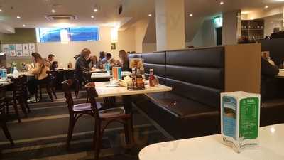 Americanos Breakfast Restaurant