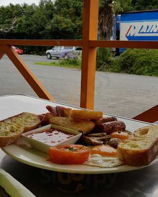 Karapiro Cafe And Gift Shop