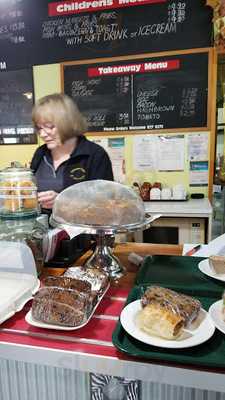 Karapiro Cafe And Gift Shop