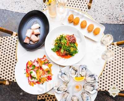 Dillinger's Brasserie & Bar