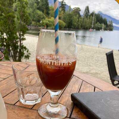 The Bathhouse Cafe, Bar And Restaurant