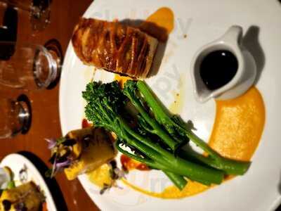 One80o Restaurant & Lounge Bar