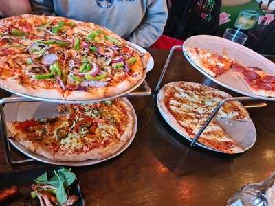 Fat Badgers Pizza Bar Queenstown