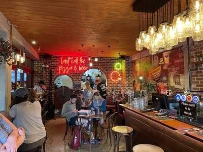 Fat Badgers Pizza Bar Queenstown