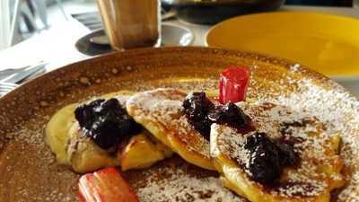 Zomer Cafe & Beach Club