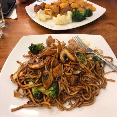 Aunty Mena's Vegetarian Cafe