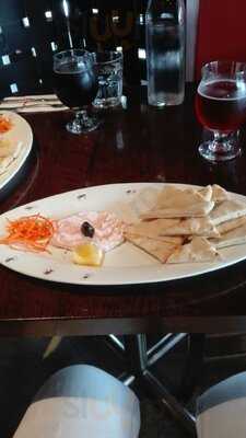 Paasha Cafe & Mezze Bar