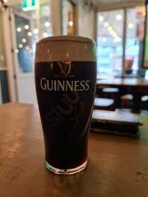 The Quadrant Pub & Kitchen