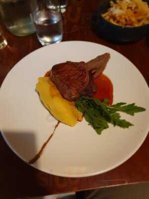 Cashmere Lounge Restaurant & Bar