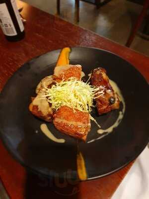 Cashmere Lounge Restaurant & Bar