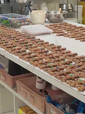 Hammer And Nail Bakery Cafe