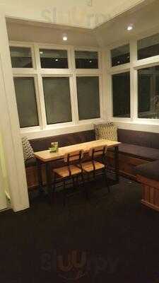 Milton Street Sprig & Fern