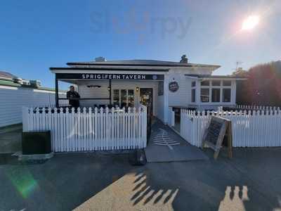 Milton Street Sprig & Fern