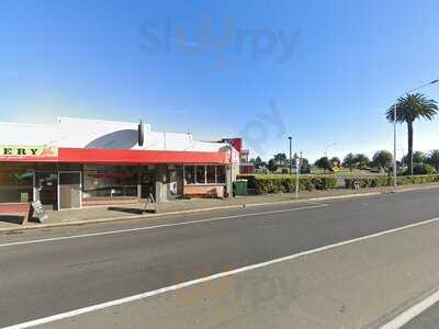 The Hot Rock Gourmet Pizza Pasta Bar