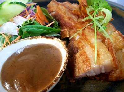 Arnel's Filipino Restaurant