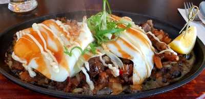 Arnel's Filipino Restaurant