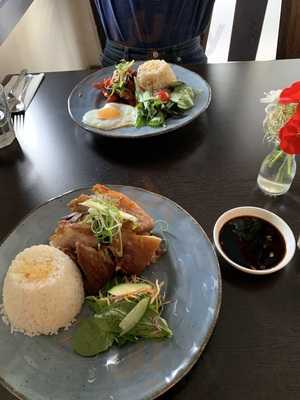 Arnel's Filipino Restaurant