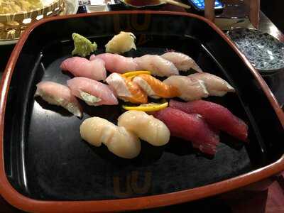Tanuki Sushi & Sake Bar