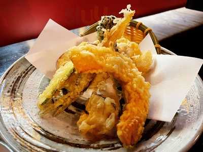 Tanuki Sushi & Sake Bar