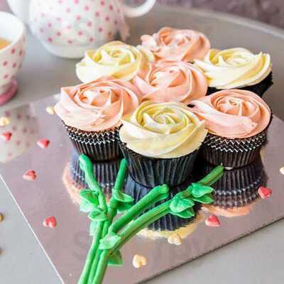 Bloom Cupcakes