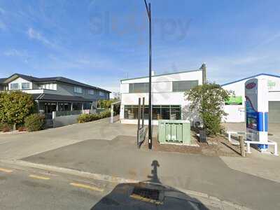 Headquarters Cafe & Bar