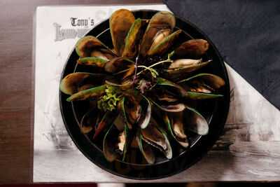 Tony's Lord Nelson Restaurant