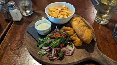 Pog Mahones Irish Pub