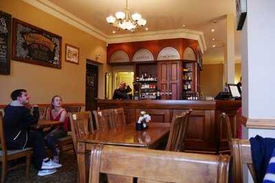 Prince Albert Backpackers And Bar