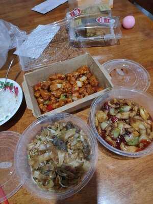 Shanghai Chinese Restaurant