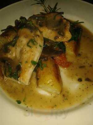 Zanellis Italian Restaurant