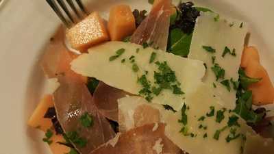 Zanellis Italian Restaurant