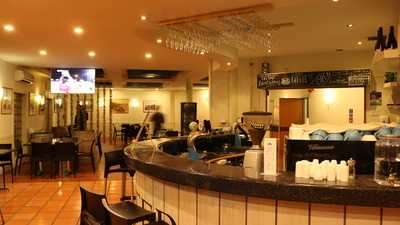 Saltwater Bar & Kitchen