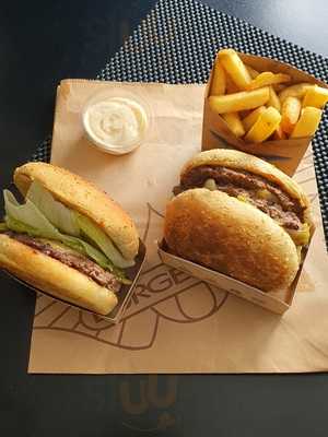 Burgerfuel Fairy Springs