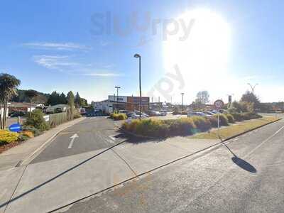 Burgerfuel Fairy Springs