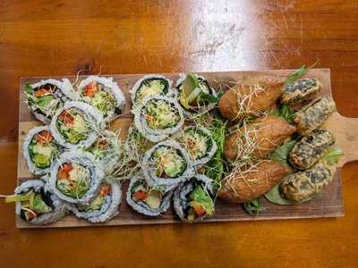 Maru Korean & Japanese Restaurant