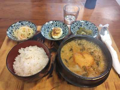 Maru Korean & Japanese Restaurant