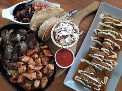 Sombreros Mexican Cantina