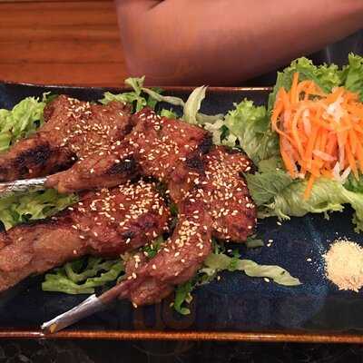 Saigon Van Grill Bar